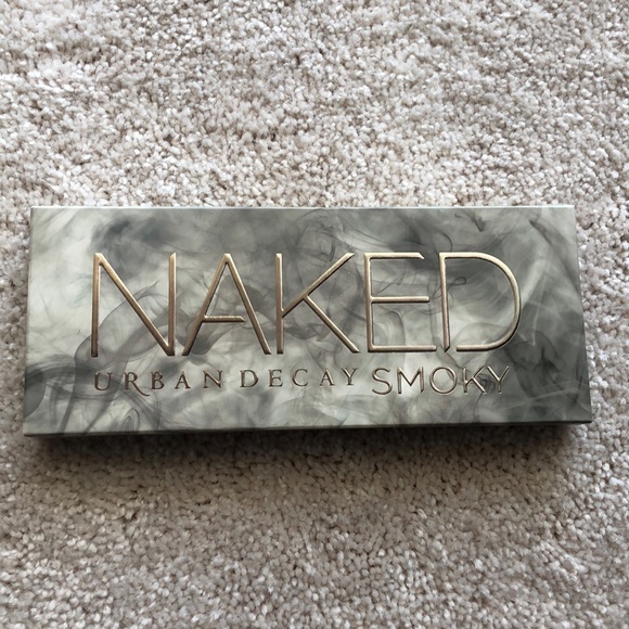 Urban Decay Other - Urban Decay Smoky Eye shadow palette